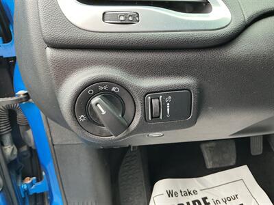 2016 Dodge Dart SE   - Photo 15 - Terre Haute, IN 47804