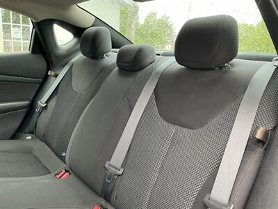 2016 Dodge Dart SE   - Photo 12 - Terre Haute, IN 47804