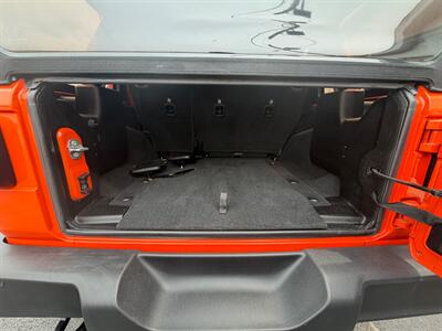 2019 Jeep Wrangler Unlimited Sport S   - Photo 11 - Terre Haute, IN 47804