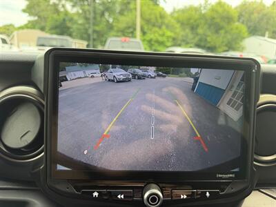 2019 Jeep Wrangler Unlimited Sport S   - Photo 29 - Terre Haute, IN 47804