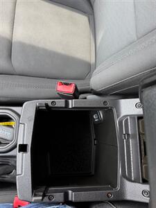 2019 Jeep Wrangler Unlimited Sport S   - Photo 36 - Terre Haute, IN 47804