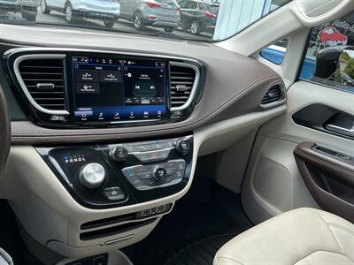 2021 Chrysler Pacifica Touring L - Photo 23 - Terre Haute, IN 47804