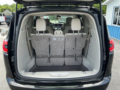 2021 Chrysler Pacifica Touring L - Photo 33 - Terre Haute, IN 47804