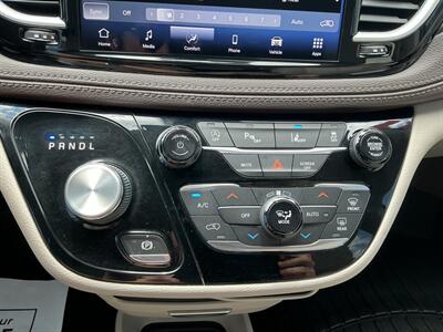 2021 Chrysler Pacifica Touring L - Photo 26 - Terre Haute, IN 47804