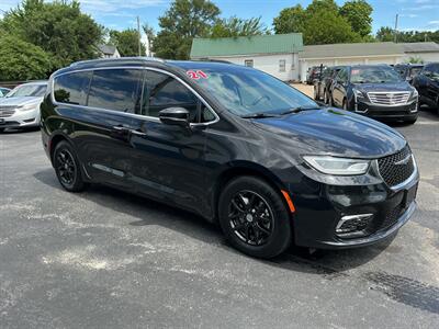 2021 Chrysler Pacifica Touring L - Photo 6 - Terre Haute, IN 47804