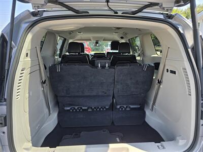 2019 Chrysler Pacifica Limited   - Photo 18 - Terre Haute, IN 47804
