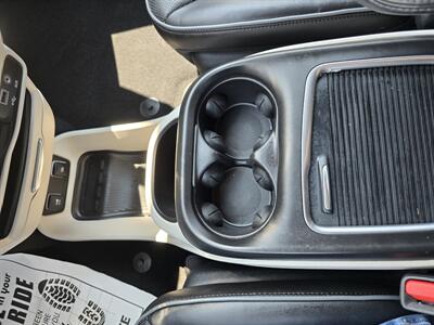 2019 Chrysler Pacifica Limited   - Photo 28 - Terre Haute, IN 47804