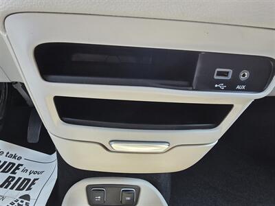 2019 Chrysler Pacifica Limited   - Photo 26 - Terre Haute, IN 47804