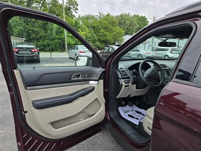 2018 Ford Explorer XLT - Photo 9 - Terre Haute, IN 47804