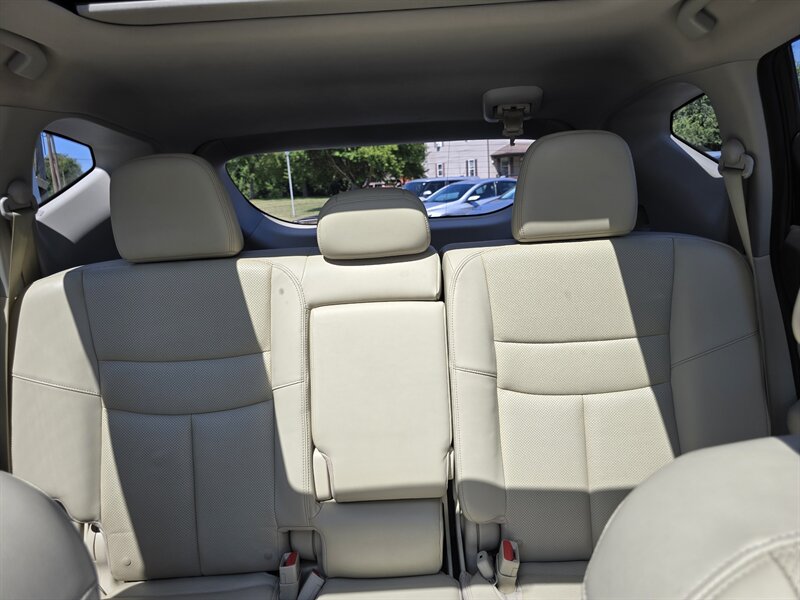 2017 Nissan Murano Platinum - Photo 36 - Terre Haute, IN 47804