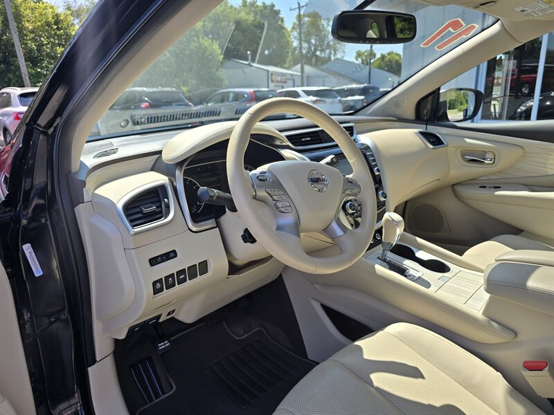 2017 Nissan Murano Platinum - Photo 15 - Terre Haute, IN 47804