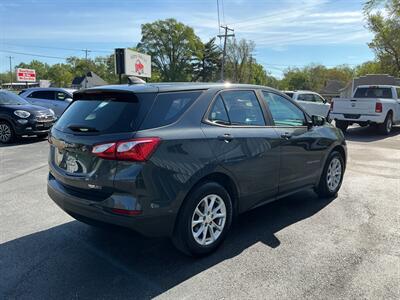 2021 Chevrolet Equinox LS   - Photo 5 - Terre Haute, IN 47804