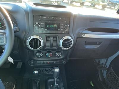 2014 Jeep Wrangler Sahara   - Photo 17 - Terre Haute, IN 47804