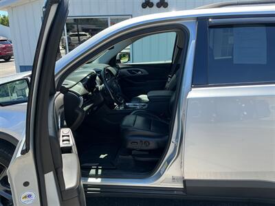 2020 Chevrolet Traverse RS   - Photo 7 - Terre Haute, IN 47804