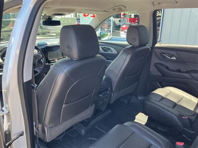 2020 Chevrolet Traverse RS   - Photo 11 - Terre Haute, IN 47804