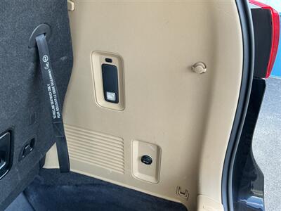 2017 Kia Sedona SX   - Photo 34 - Terre Haute, IN 47804