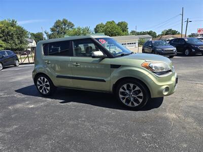 2013 Kia Soul + - Photo 8 - Terre Haute, IN 47804