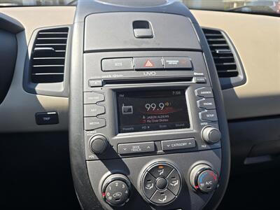 2013 Kia Soul + - Photo 20 - Terre Haute, IN 47804