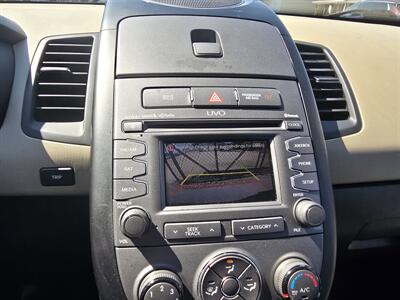 2013 Kia Soul + - Photo 21 - Terre Haute, IN 47804