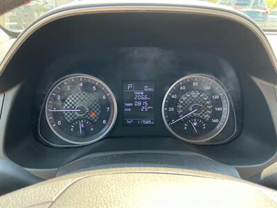 2019 Hyundai ELANTRA SE - Photo 17 - Terre Haute, IN 47804