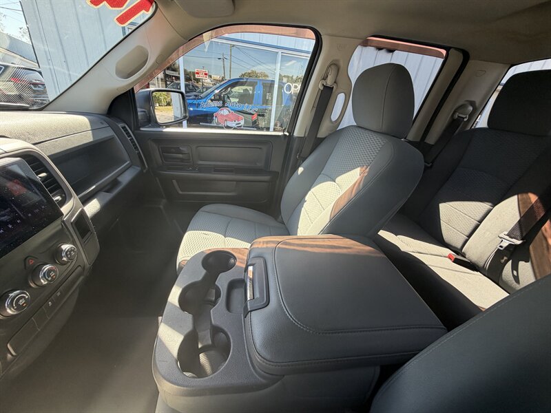 2014 RAM 1500 Tradesman - Photo 25 - Terre Haute, IN 47804