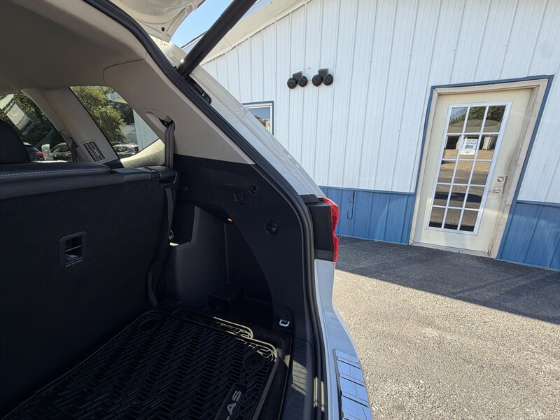 2019 Volkswagen Atlas V6 SE - Photo 12 - Terre Haute, IN 47804