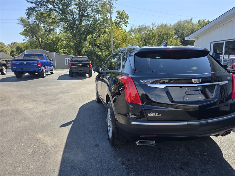 2018 Cadillac XT5 Luxury - Photo 7 - Terre Haute, IN 47804