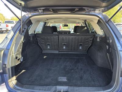 2016 Subaru Outback 2.5i Premium   - Photo 22 - Terre Haute, IN 47804