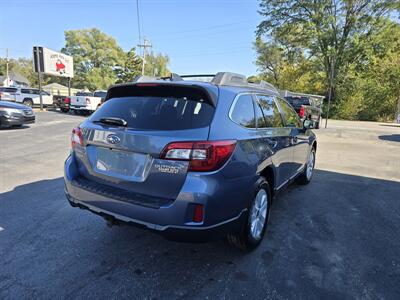 2016 Subaru Outback 2.5i Premium   - Photo 9 - Terre Haute, IN 47804