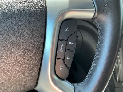 2016 Chevrolet Traverse LTZ   - Photo 21 - Terre Haute, IN 47804