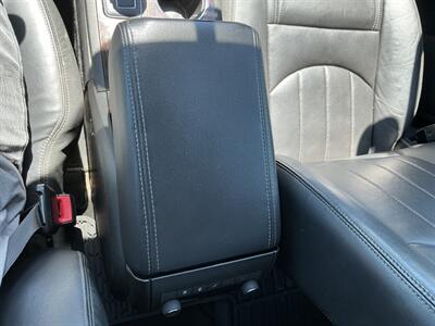 2016 Chevrolet Traverse LTZ   - Photo 30 - Terre Haute, IN 47804
