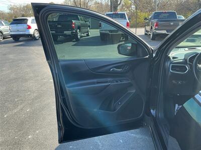 2020 Chevrolet Equinox LT - Photo 14 - Terre Haute, IN 47804