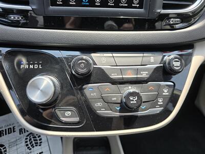 2020 Chrysler Voyager LXi   - Photo 28 - Terre Haute, IN 47804