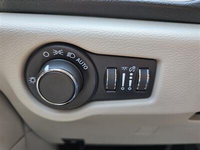 2020 Chrysler Voyager LXi   - Photo 24 - Terre Haute, IN 47804