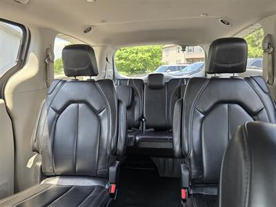 2020 Chrysler Voyager LXi   - Photo 34 - Terre Haute, IN 47804