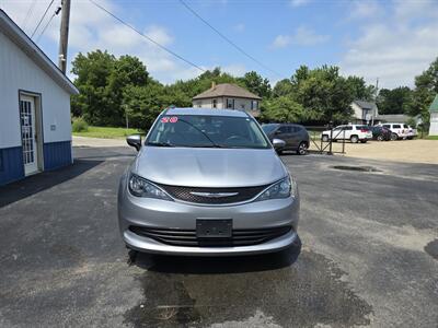 2020 Chrysler Voyager LXi   - Photo 11 - Terre Haute, IN 47804