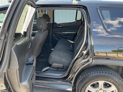 2018 GMC Acadia SLE-1 - Photo 10 - Terre Haute, IN 47804