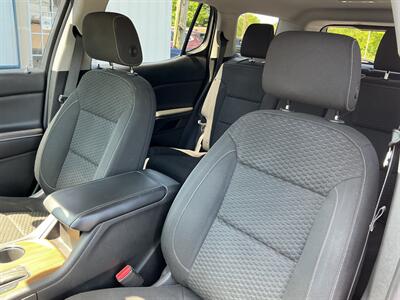 2018 GMC Acadia SLE-1 - Photo 9 - Terre Haute, IN 47804