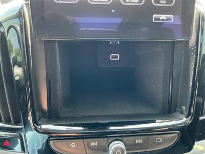 2018 Chevrolet Traverse Premier   - Photo 27 - Terre Haute, IN 47804