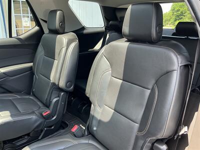 2018 Chevrolet Traverse Premier   - Photo 13 - Terre Haute, IN 47804