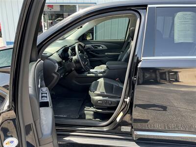 2018 Chevrolet Traverse Premier   - Photo 8 - Terre Haute, IN 47804