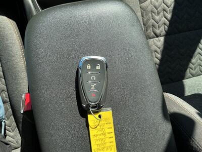 2022 Chevrolet Equinox LT - Photo 36 - Terre Haute, IN 47804