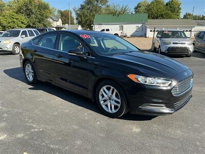 2016 Ford Fusion SE - Photo 6 - Terre Haute, IN 47804