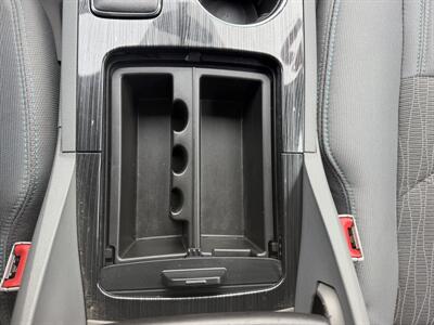2017 Chevrolet Traverse LT - Photo 34 - Terre Haute, IN 47804