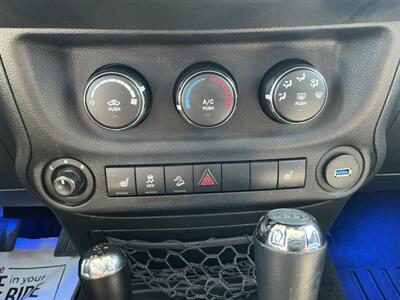 2018 Jeep Wrangler JK Unlimited Sport S   - Photo 25 - Terre Haute, IN 47804