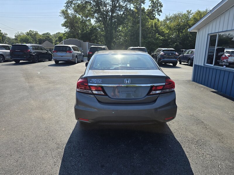 2013 Honda Civic LX - Photo 8 - Terre Haute, IN 47804