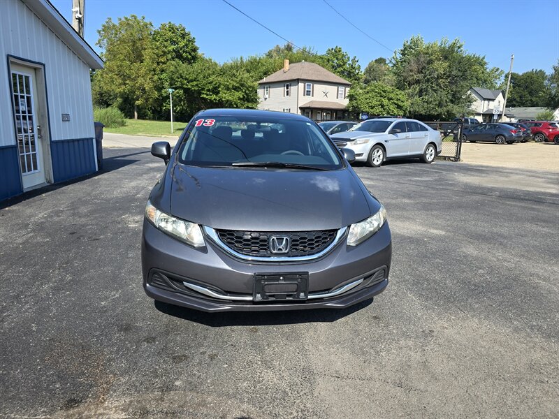 2013 Honda Civic LX - Photo 14 - Terre Haute, IN 47804