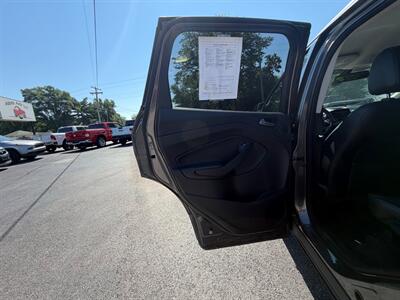 2014 Ford Escape Titanium - Photo 16 - Terre Haute, IN 47804
