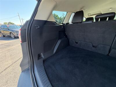 2014 Ford Escape Titanium - Photo 12 - Terre Haute, IN 47804