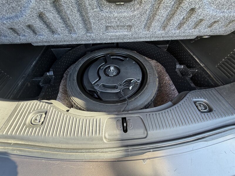 2014 Buick Encore Leather - Photo 13 - Terre Haute, IN 47804